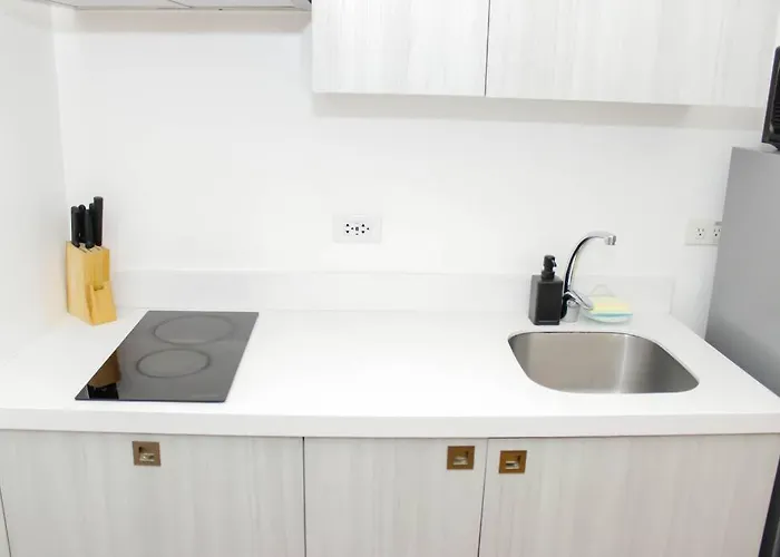 Stars & Sunsets Sky Views 1br Iguazu Tower Apartment *