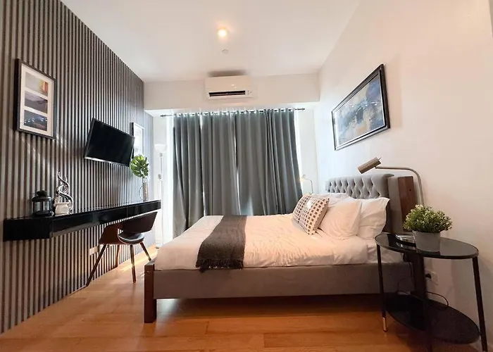 Stars & Sunsets Sky Views 1br Iguazu Tower Apartment Manila